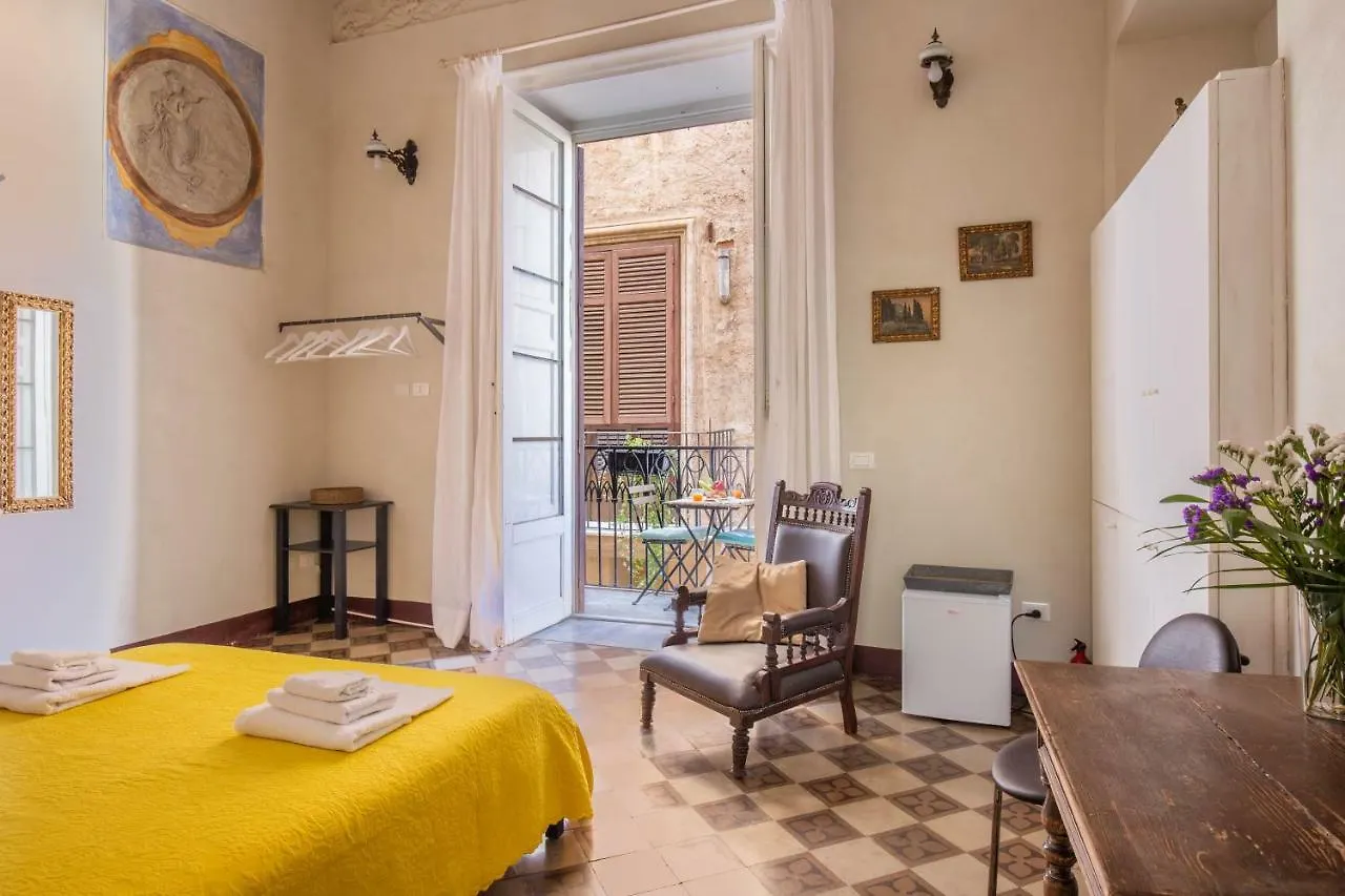 Loft I Vespri Apartment Palermo